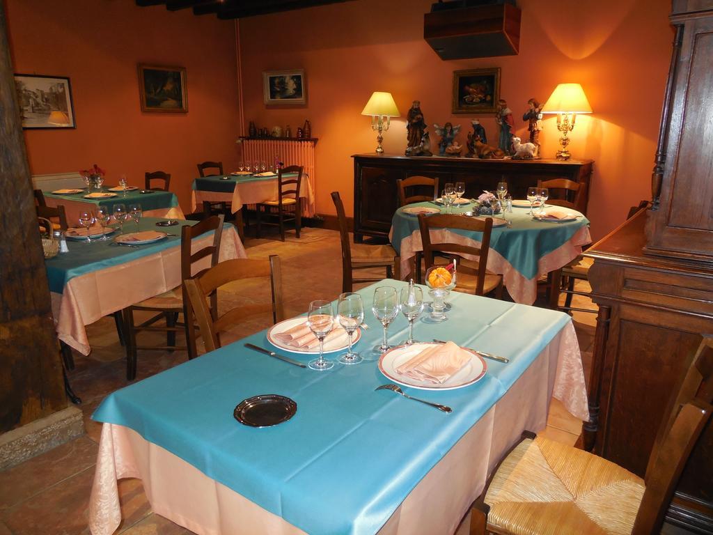 Hotel Le Lion D'Or سالبريس المظهر الخارجي الصورة